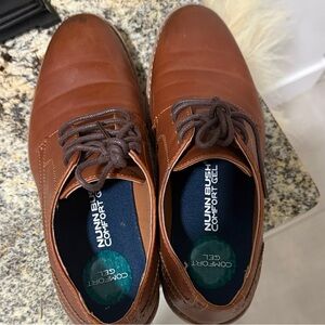 Nunn Bush Men's Tan Leather Oxfords